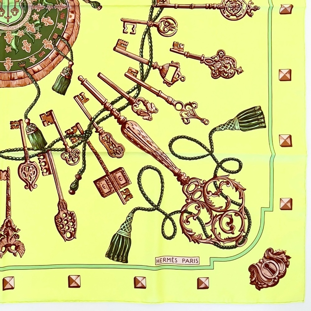 NWT Hermes Scarf "Les Clés" in Yellow - Picture 8 of 8
